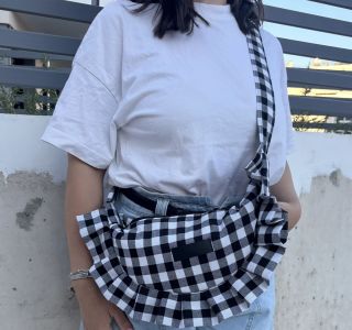 Black Croissant Bag - 
